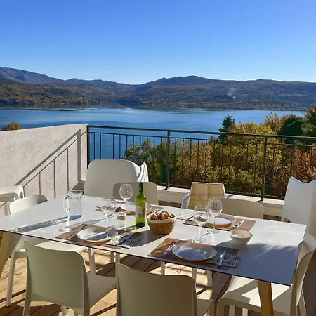 Fautea Verdon Villa