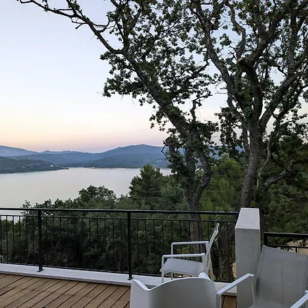 Fautea Verdon Villa